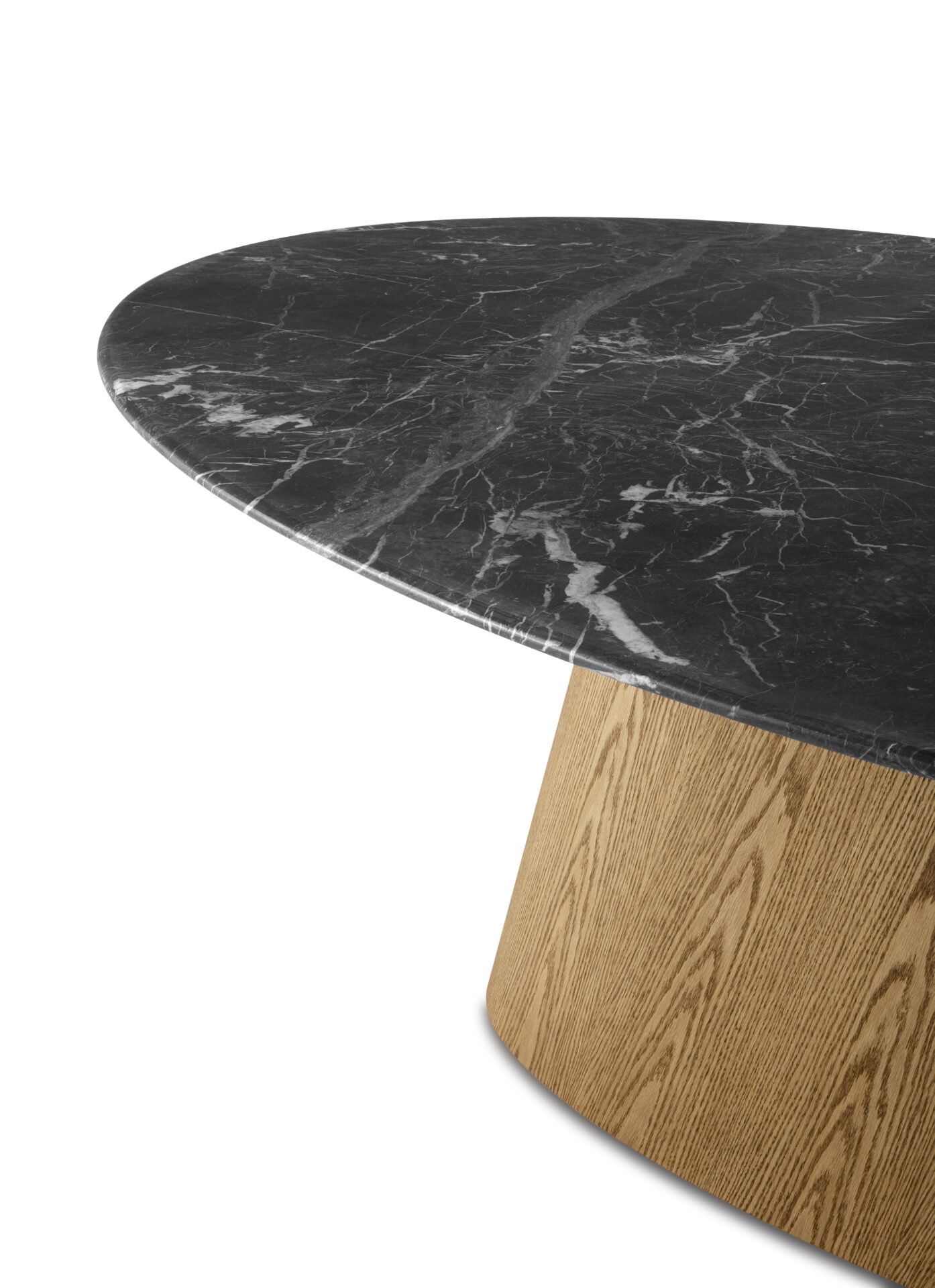 Mesa de Jantar Sava Elíptica