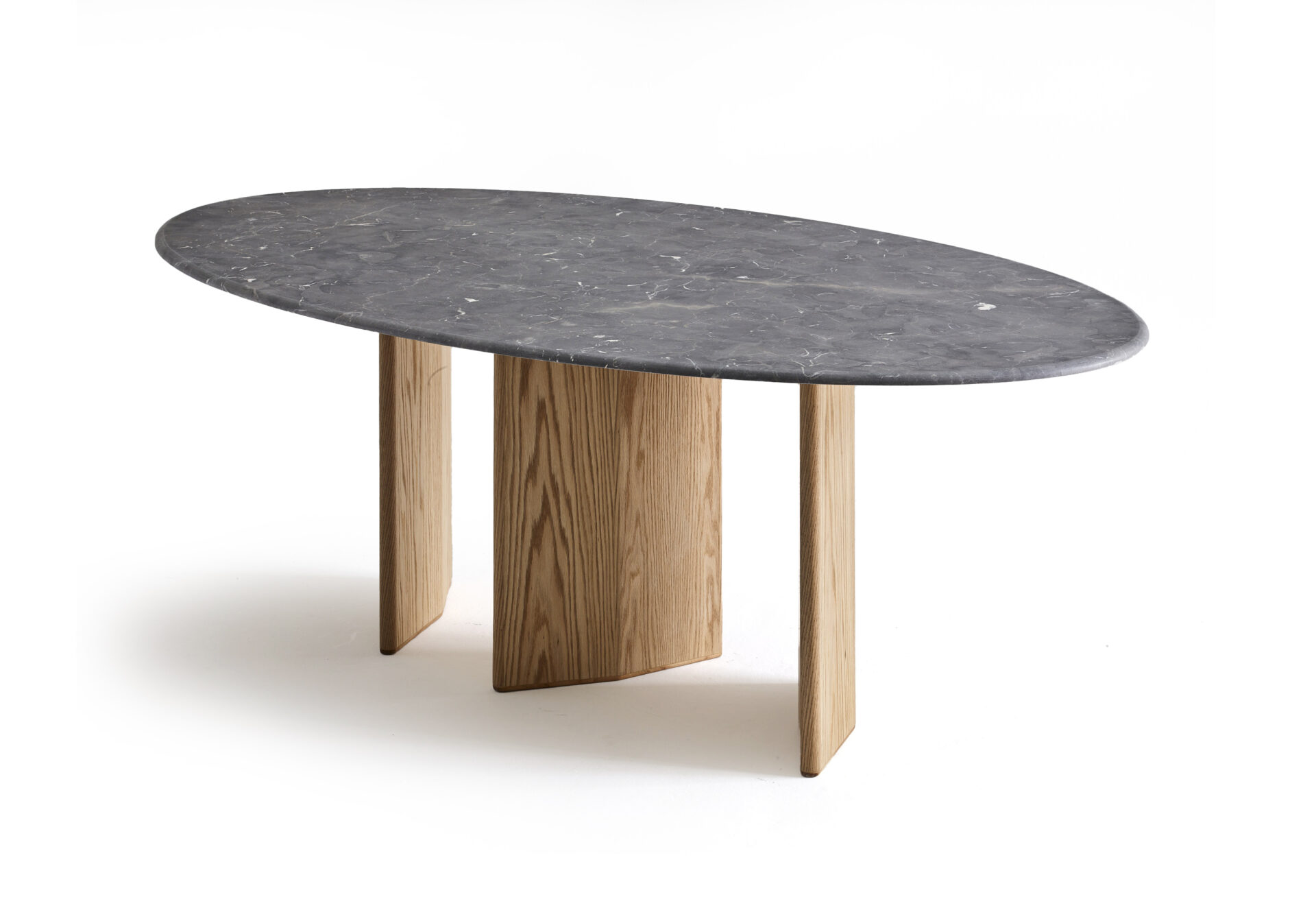Mesa de Jantar Tríplice