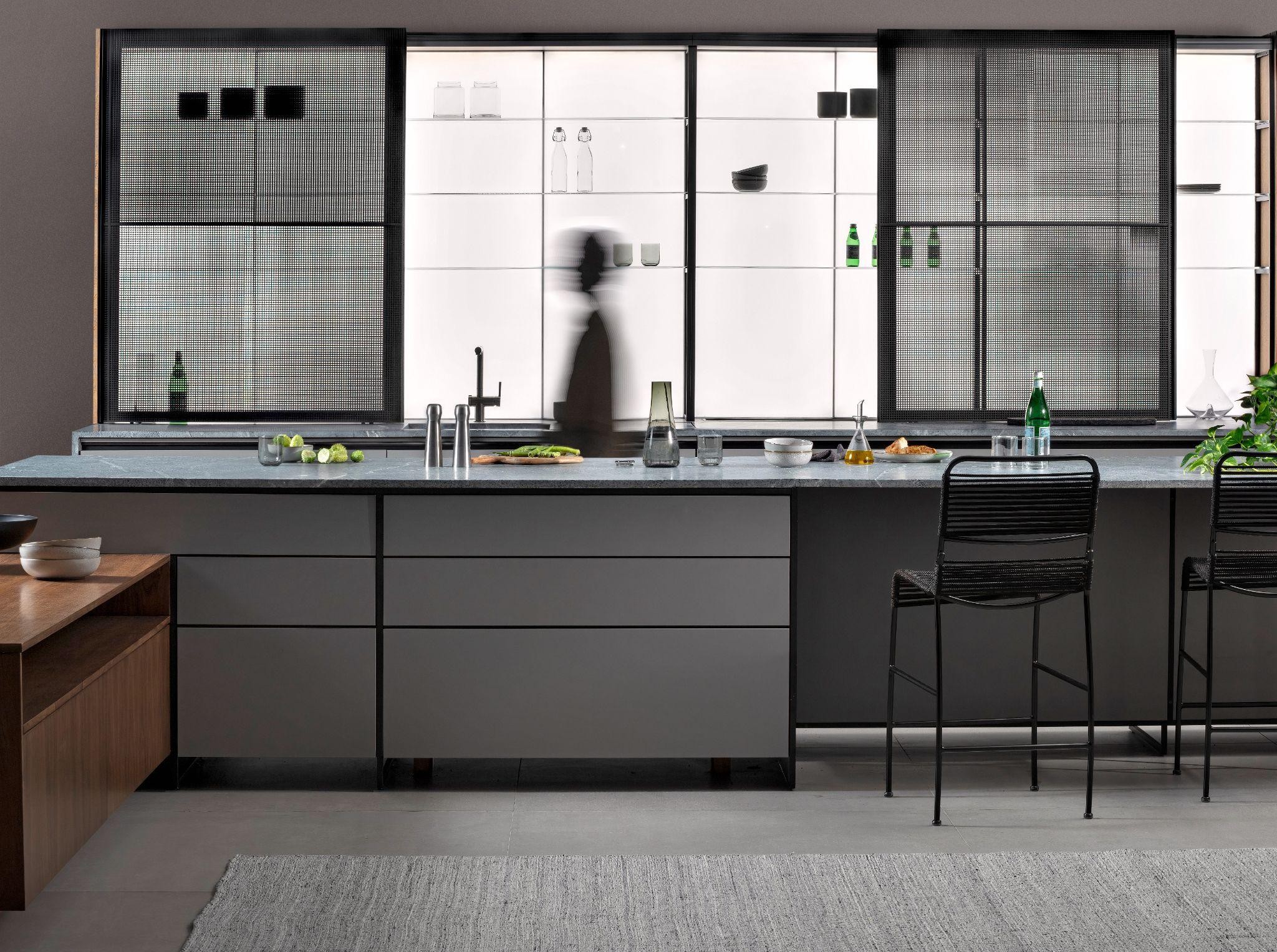 Cozinha contemporânea com tom industrial
