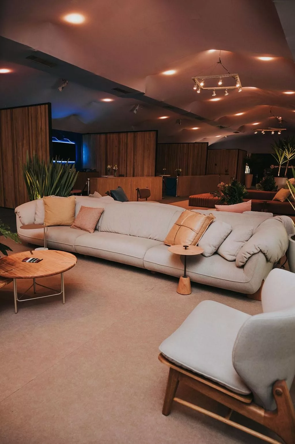 Mobiliário Lider no lounge Ace Club