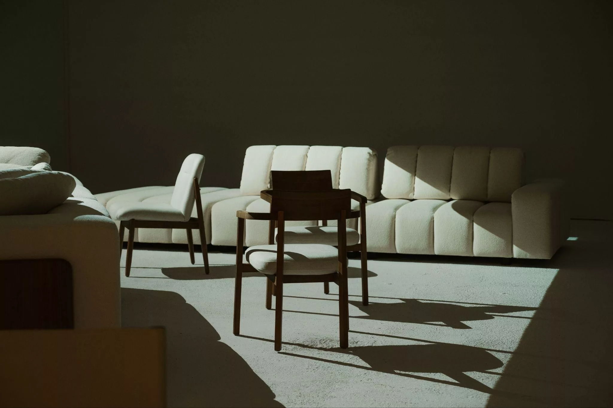 Cadeira Ciranda e sofá Giga