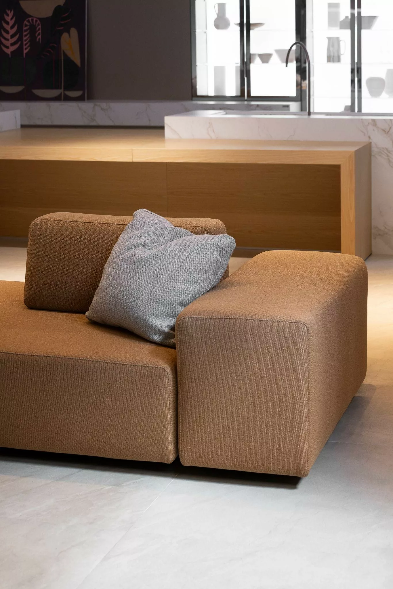 A reforma completa de sofás é um dos serviços oferecidos pela Lider